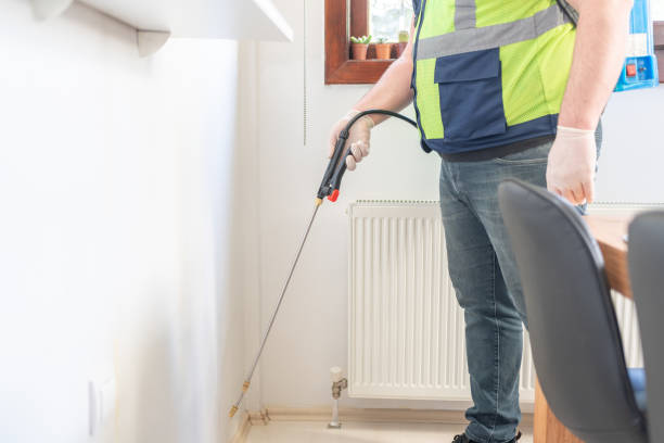 Best Best Pest Control Companies  in Montague, MI